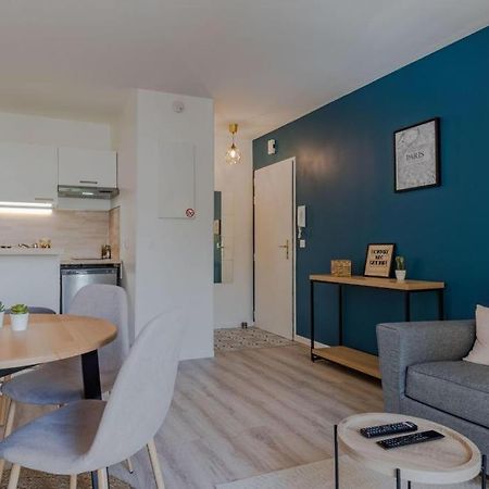 Appartement Plaza Vaillant 01 à Chalifert Extérieur photo